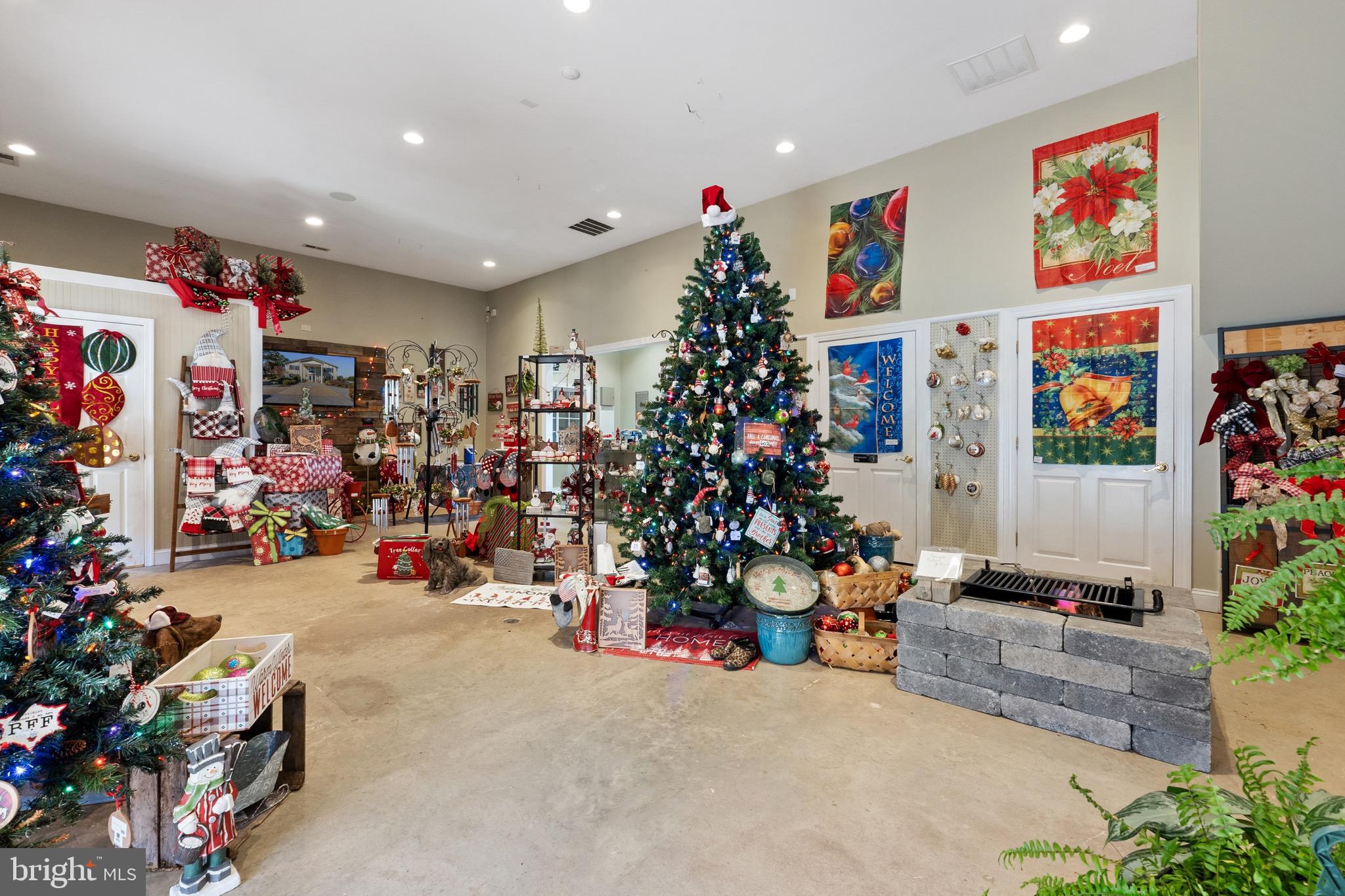 7159 BURKE LANE