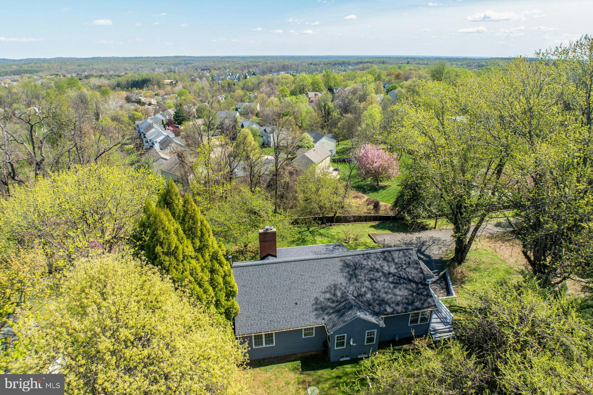 221 MOCKINGBIRD LANE