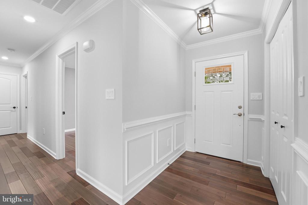 11242 CEDAR LEE COURT