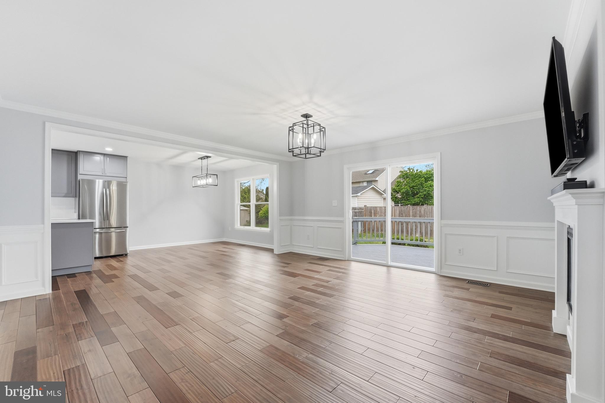 11242 CEDAR LEE COURT