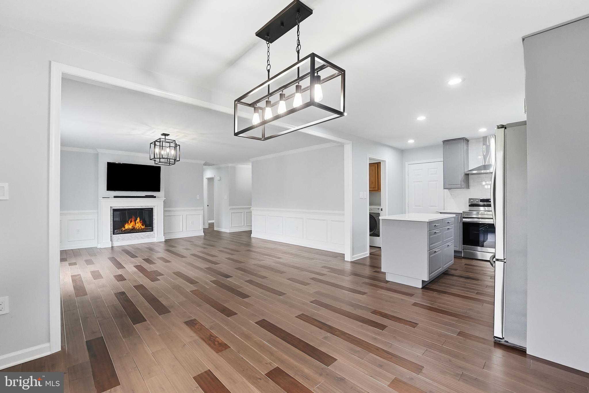 11242 CEDAR LEE COURT