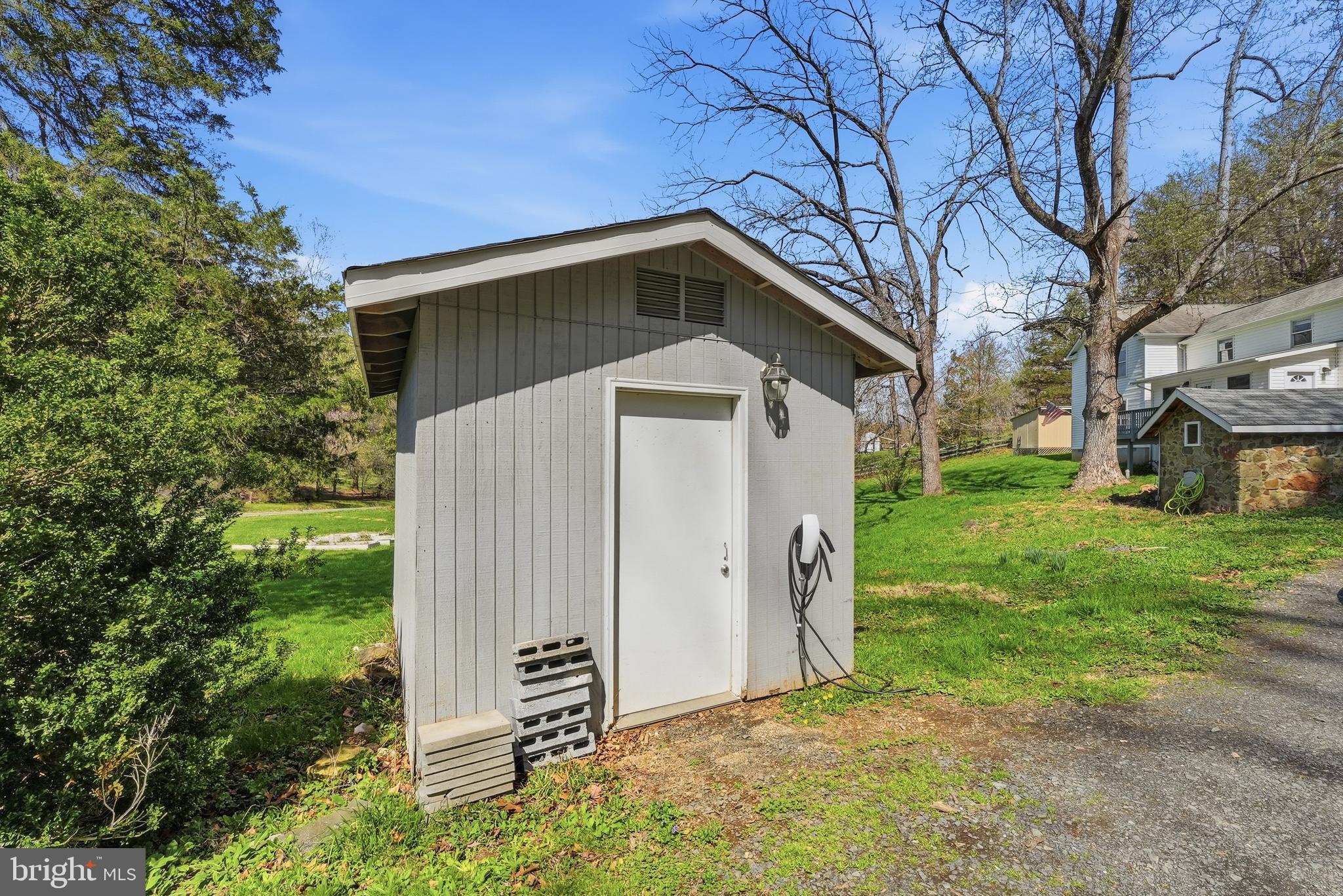 6537 WATERY MOUNTAIN ROAD