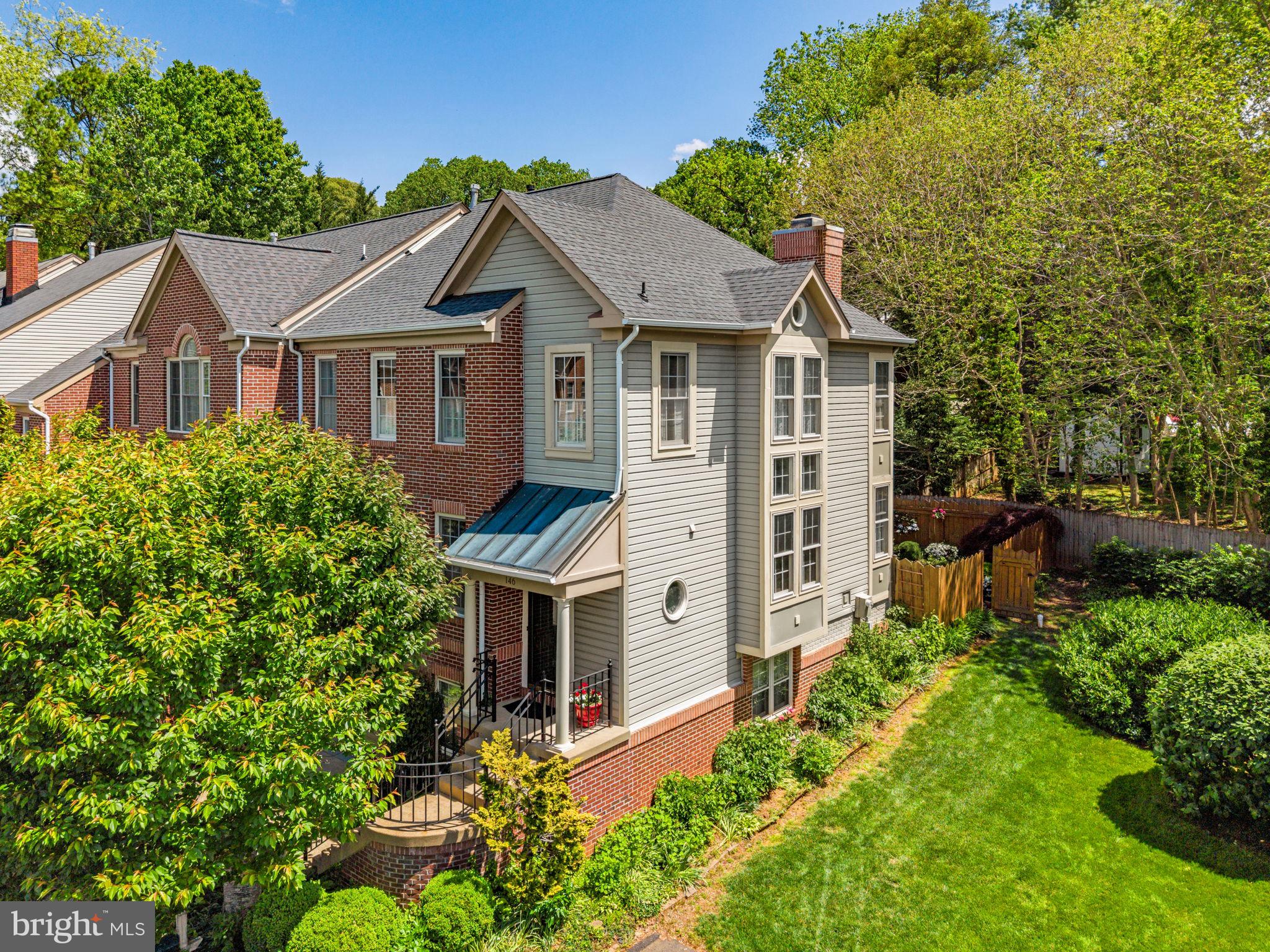146 MOSBY CIRCLE