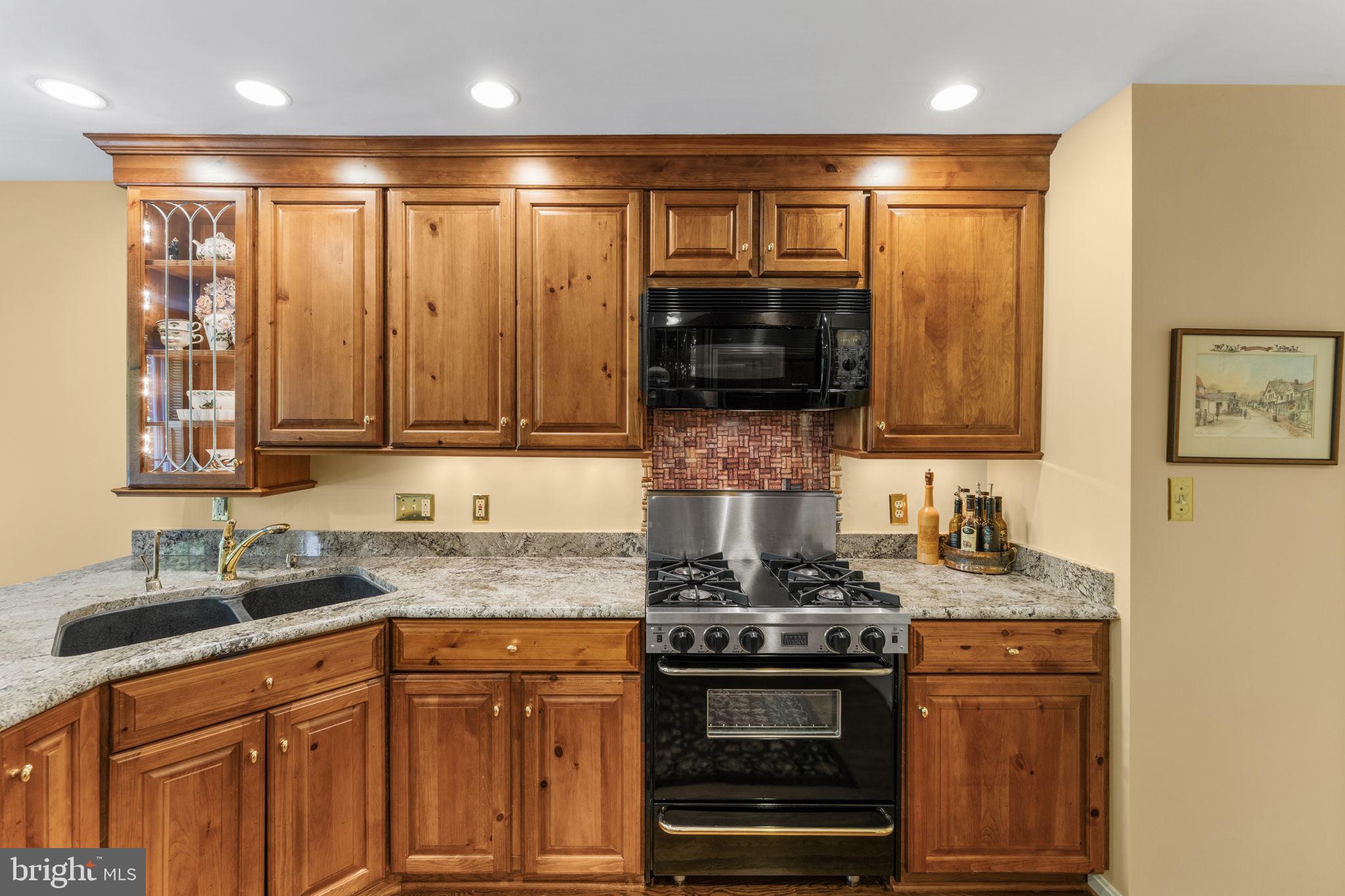 146 MOSBY CIRCLE