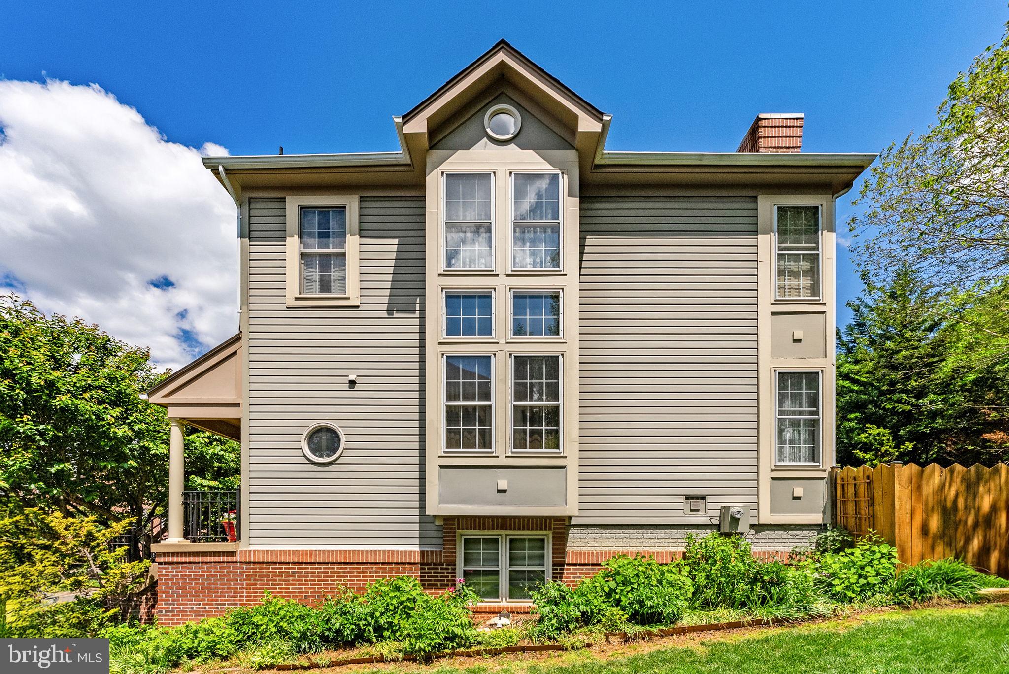 146 MOSBY CIRCLE