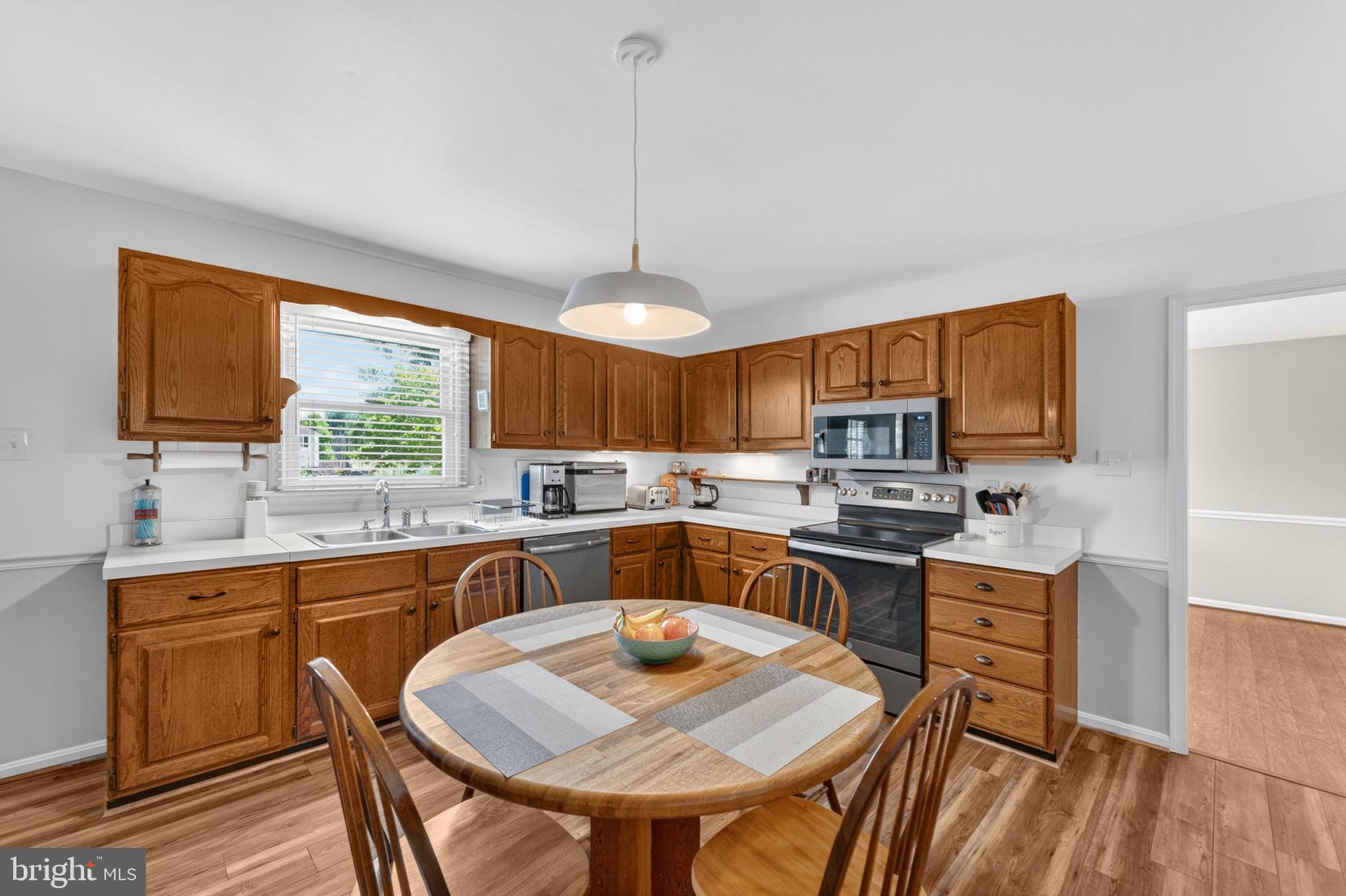 7933 COOKS COURT