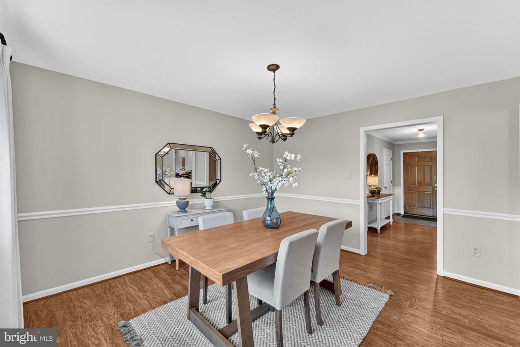 7933 COOKS COURT