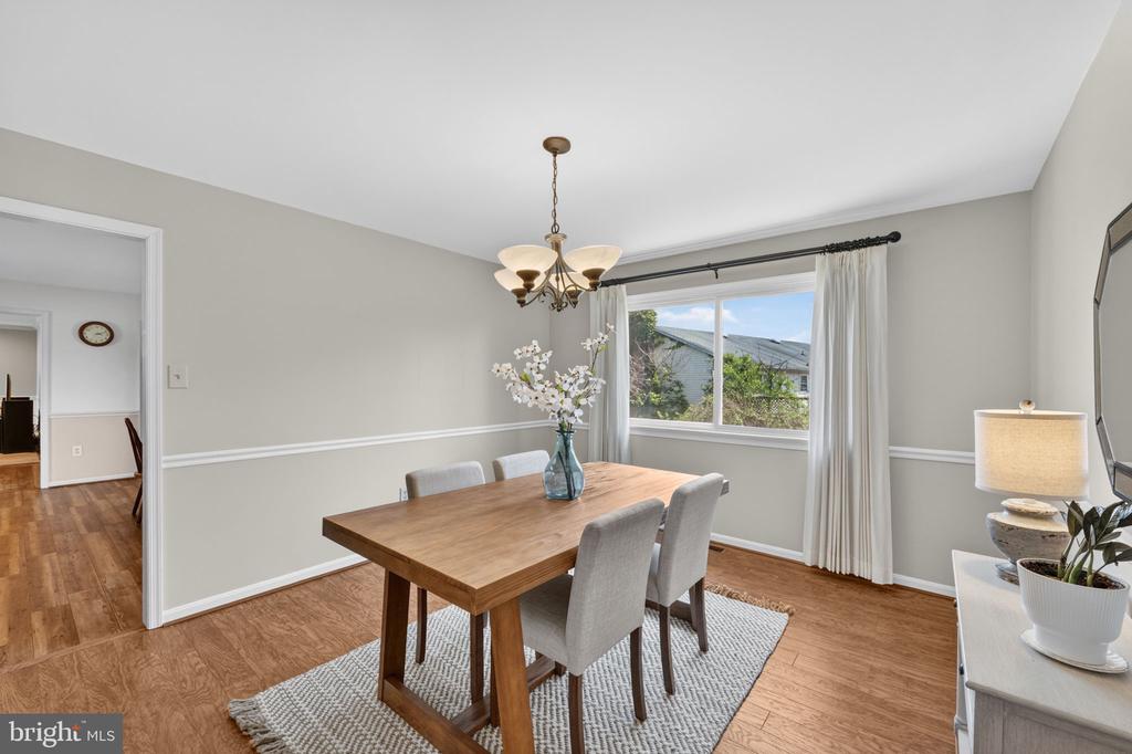 7933 COOKS COURT