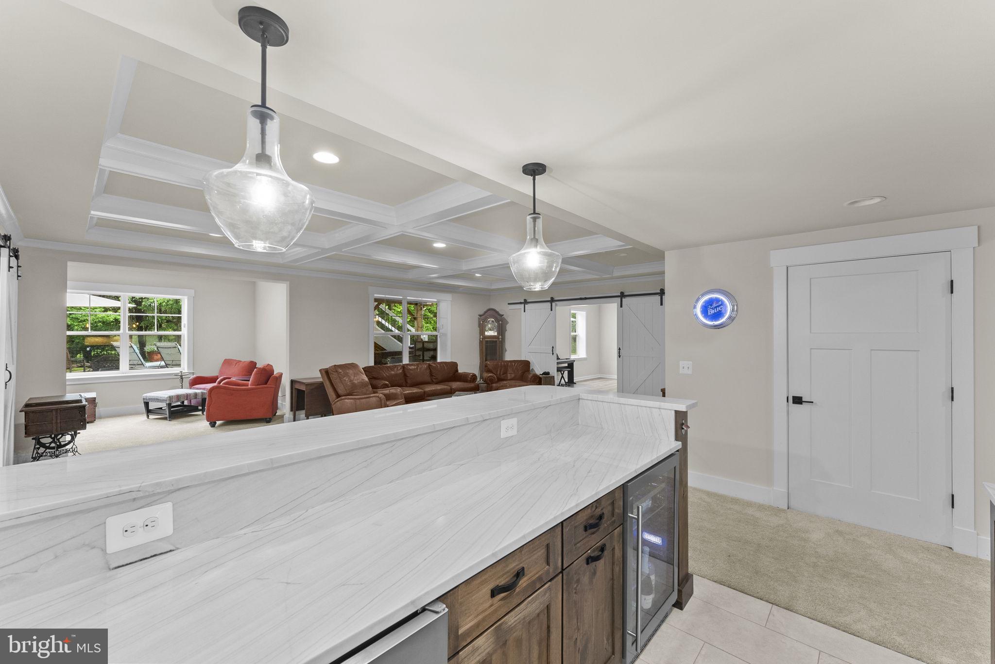 9801 THOROUGHBRED ROAD