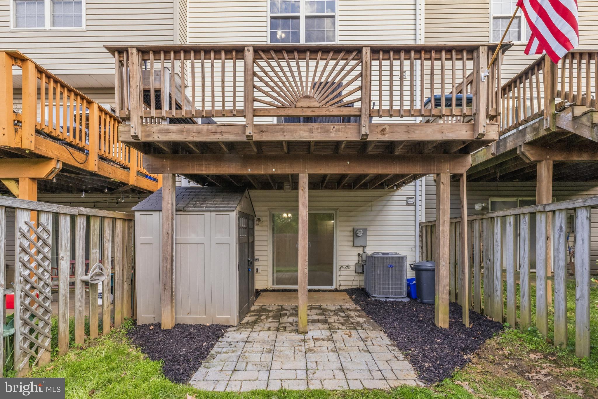 94 DORSET LANE