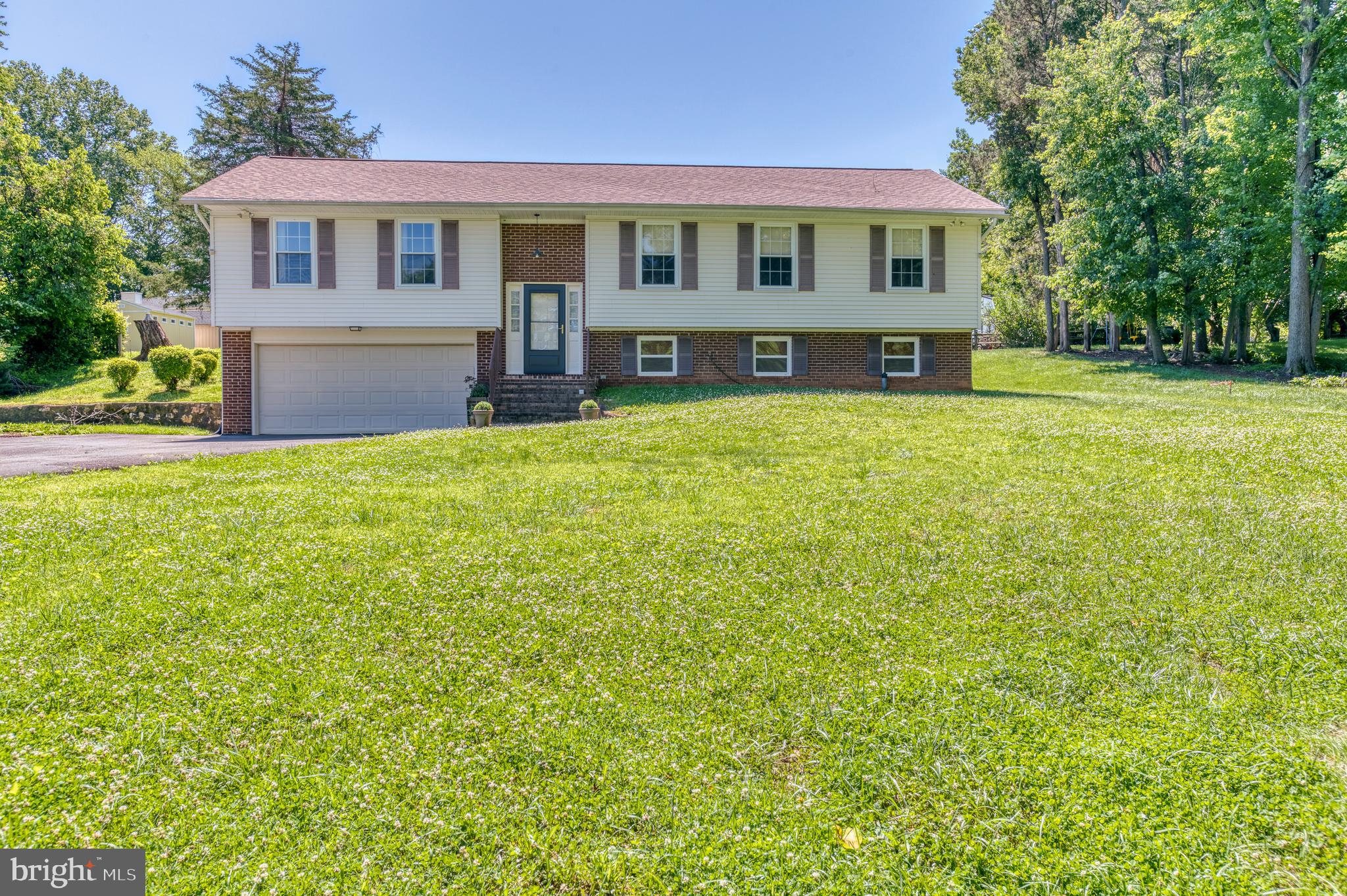 7077 WESTMORELAND DRIVE