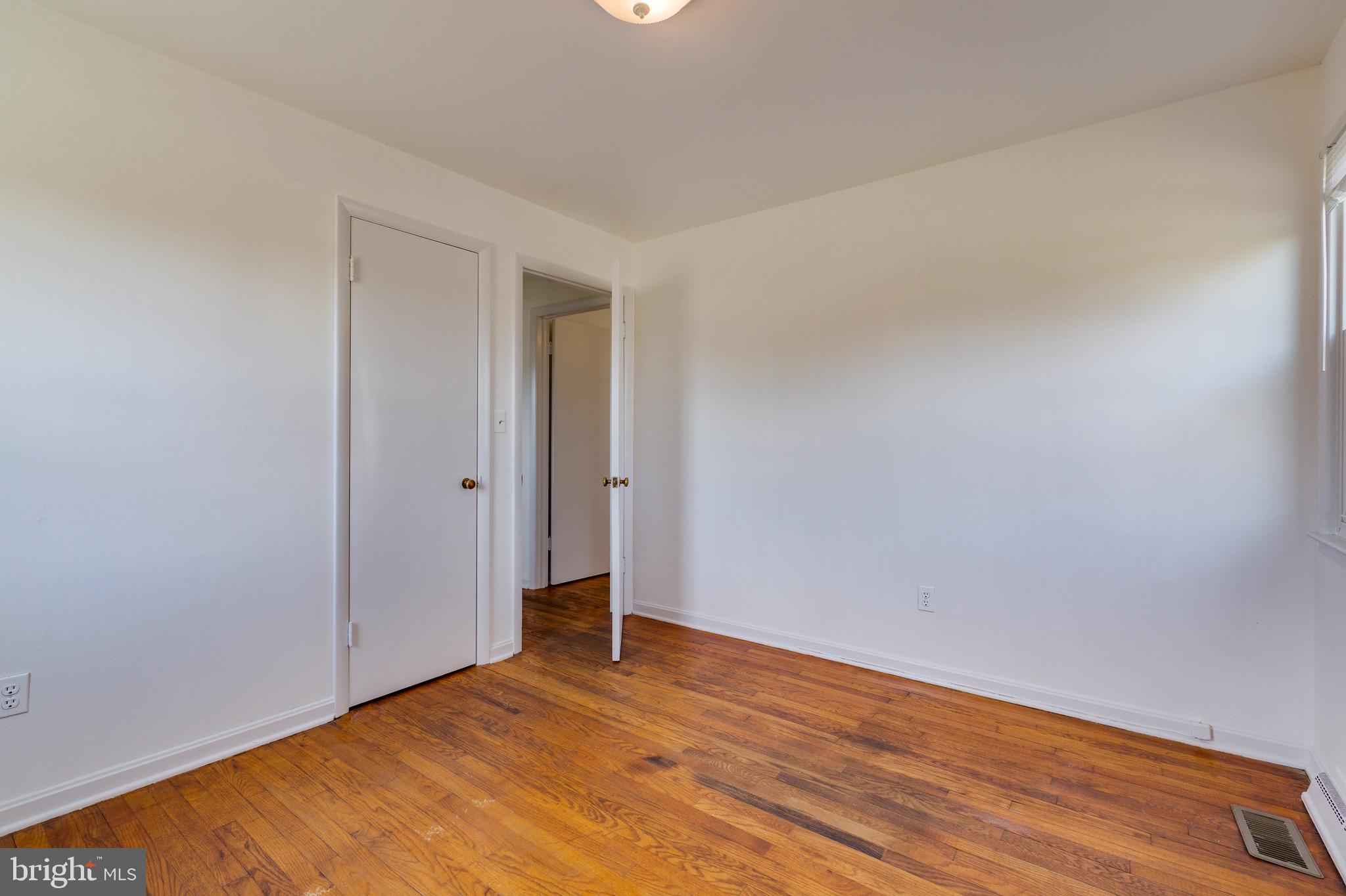 4297 LUNCEFORD LANE