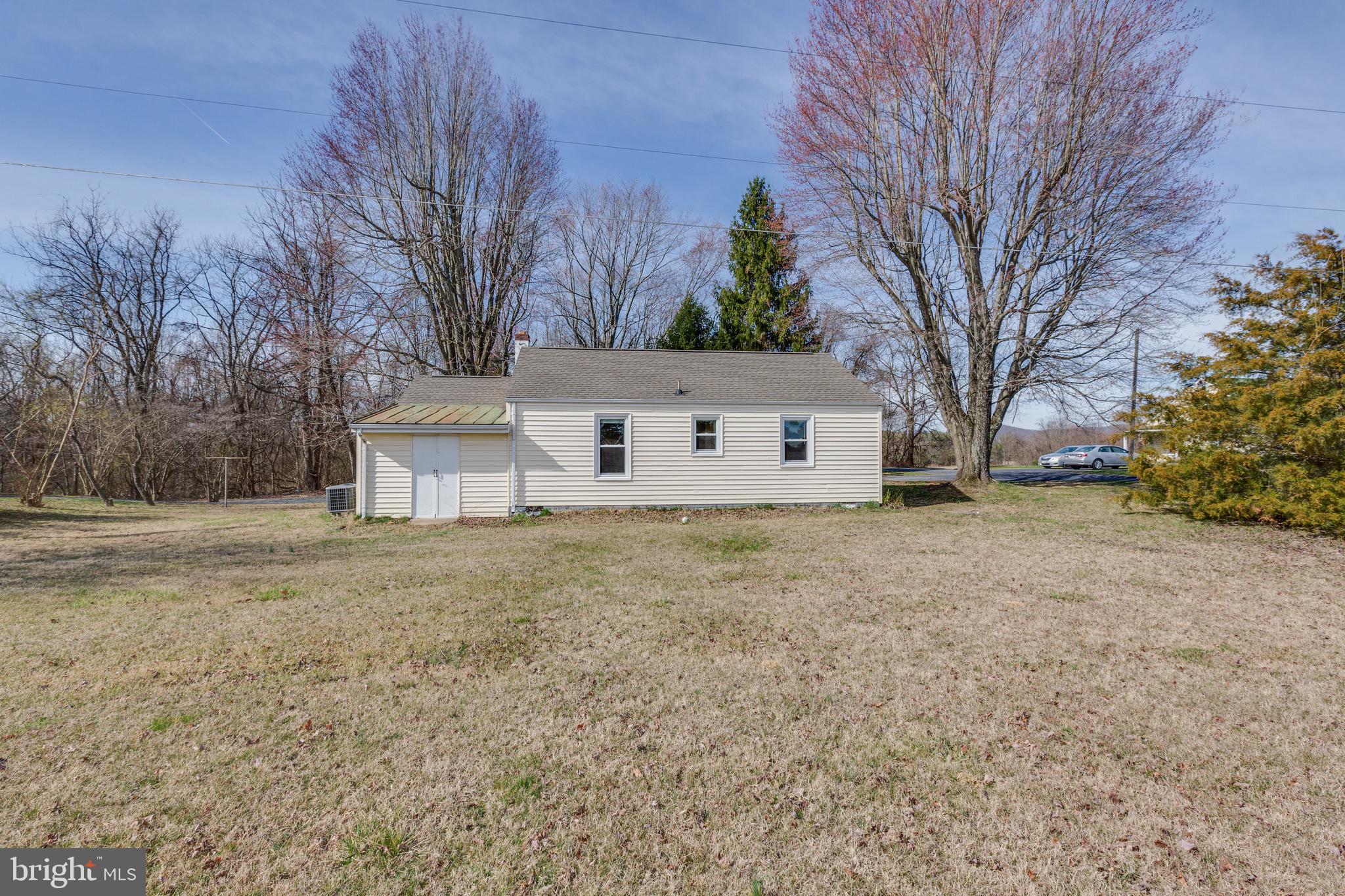 4297 LUNCEFORD LANE