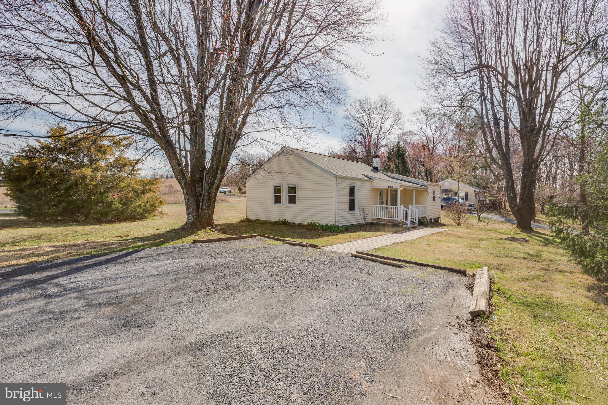 4297 LUNCEFORD LANE
