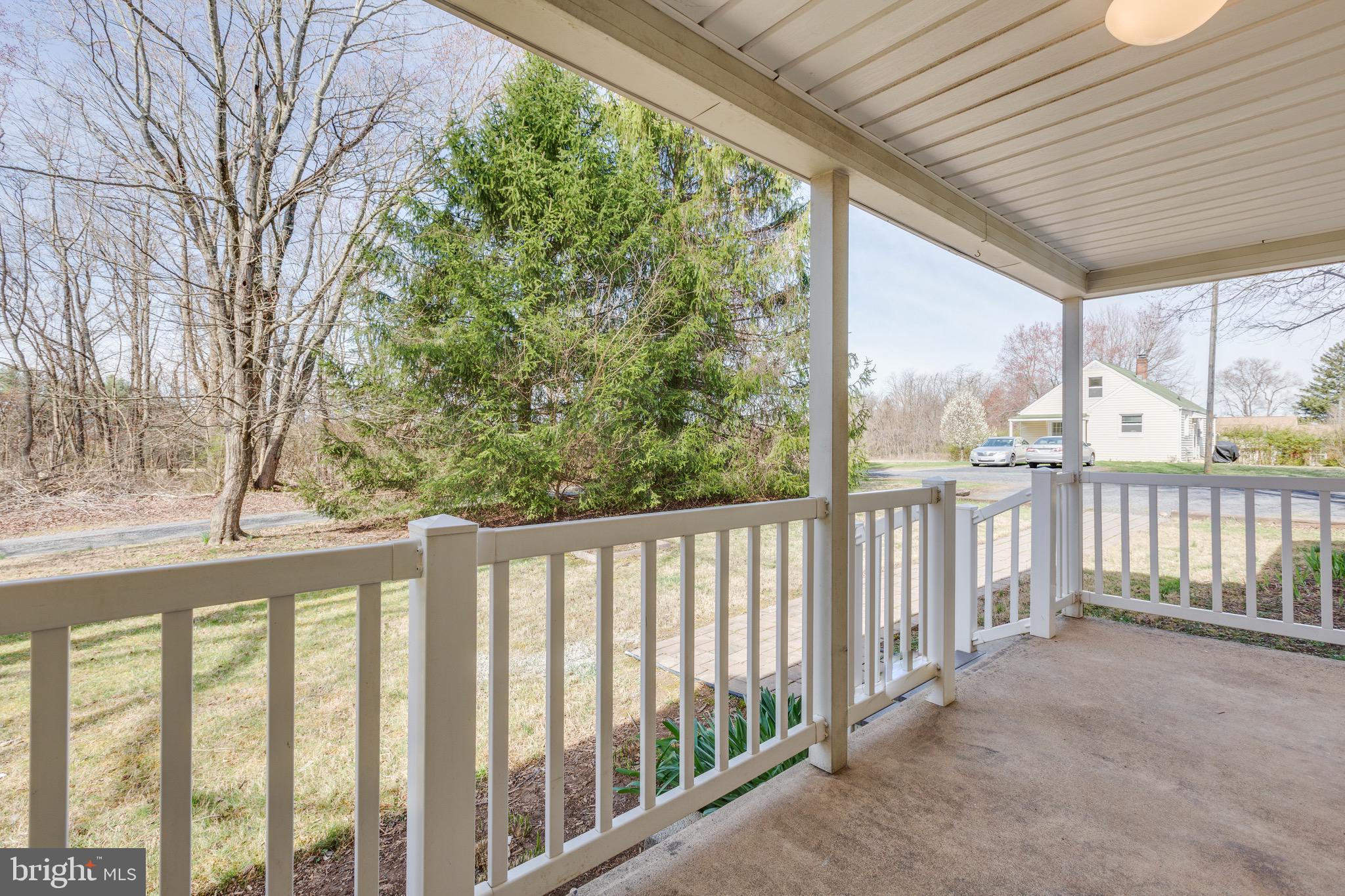 4297 LUNCEFORD LANE