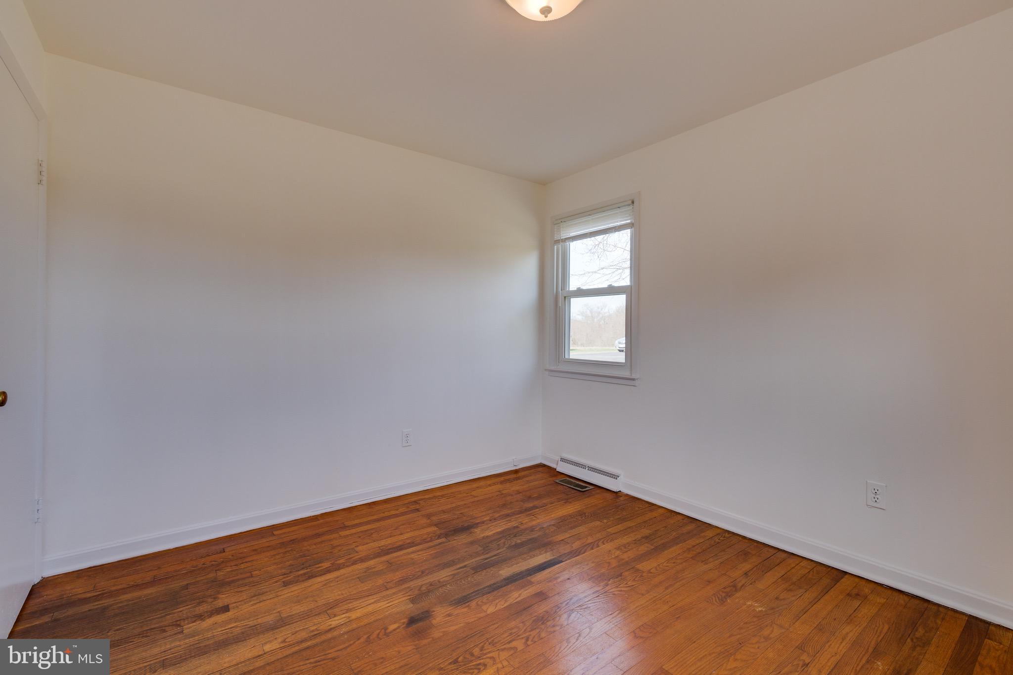 4297 LUNCEFORD LANE