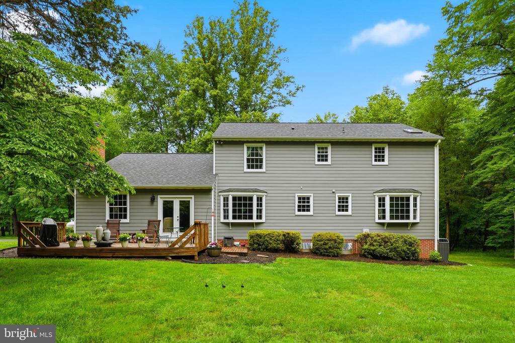 4585 CANTER LANE