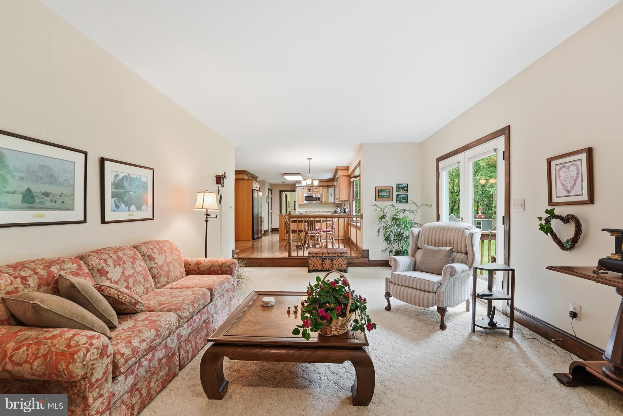 4585 CANTER LANE