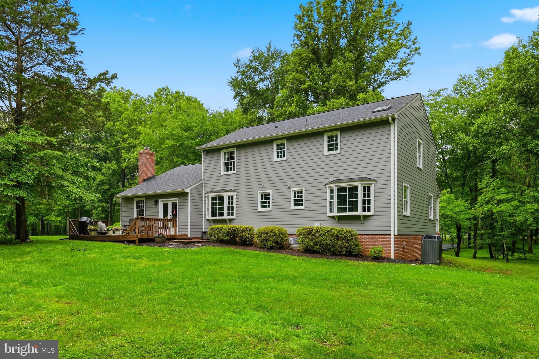 4585 CANTER LANE