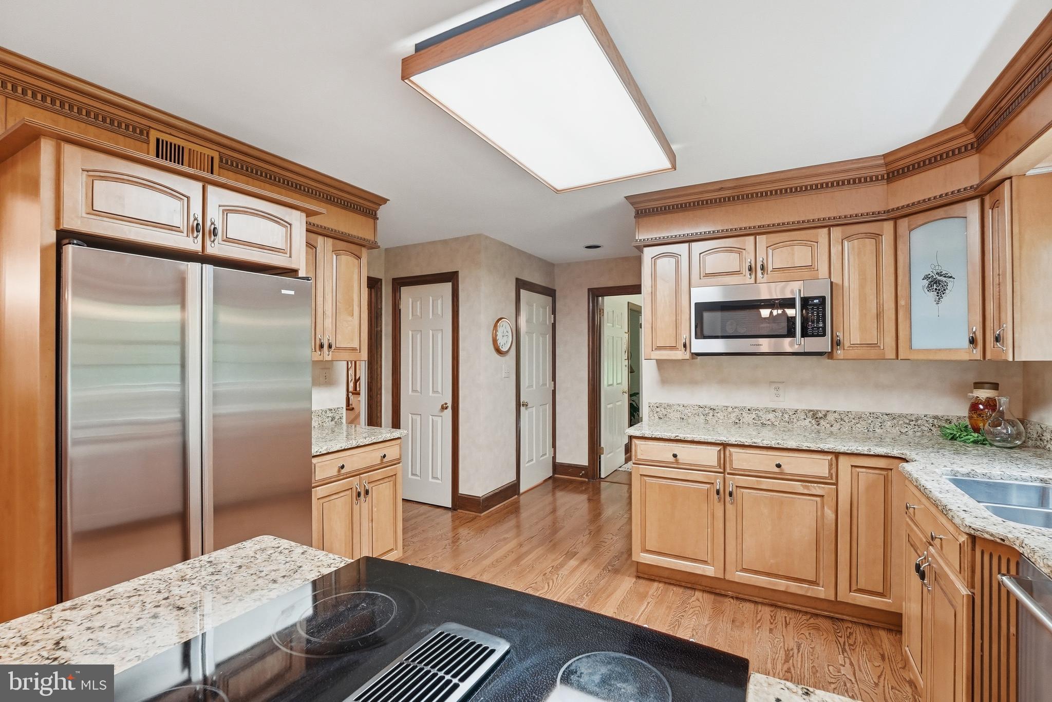 4585 CANTER LANE