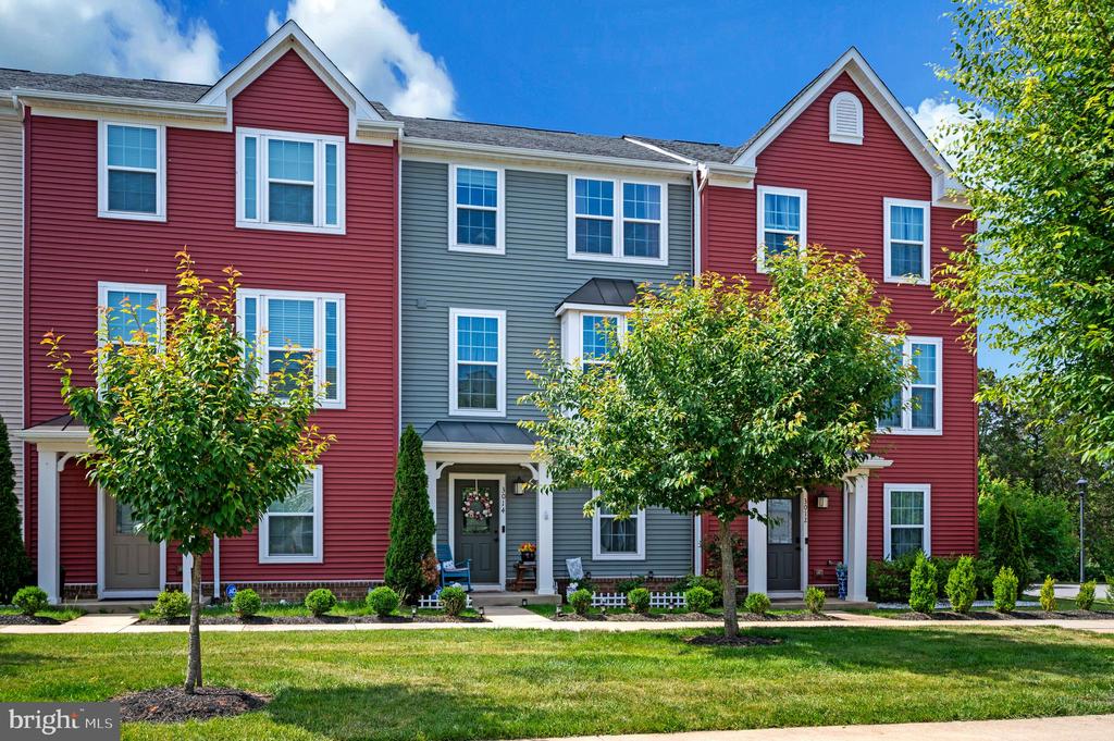 3014 REVERE STREET