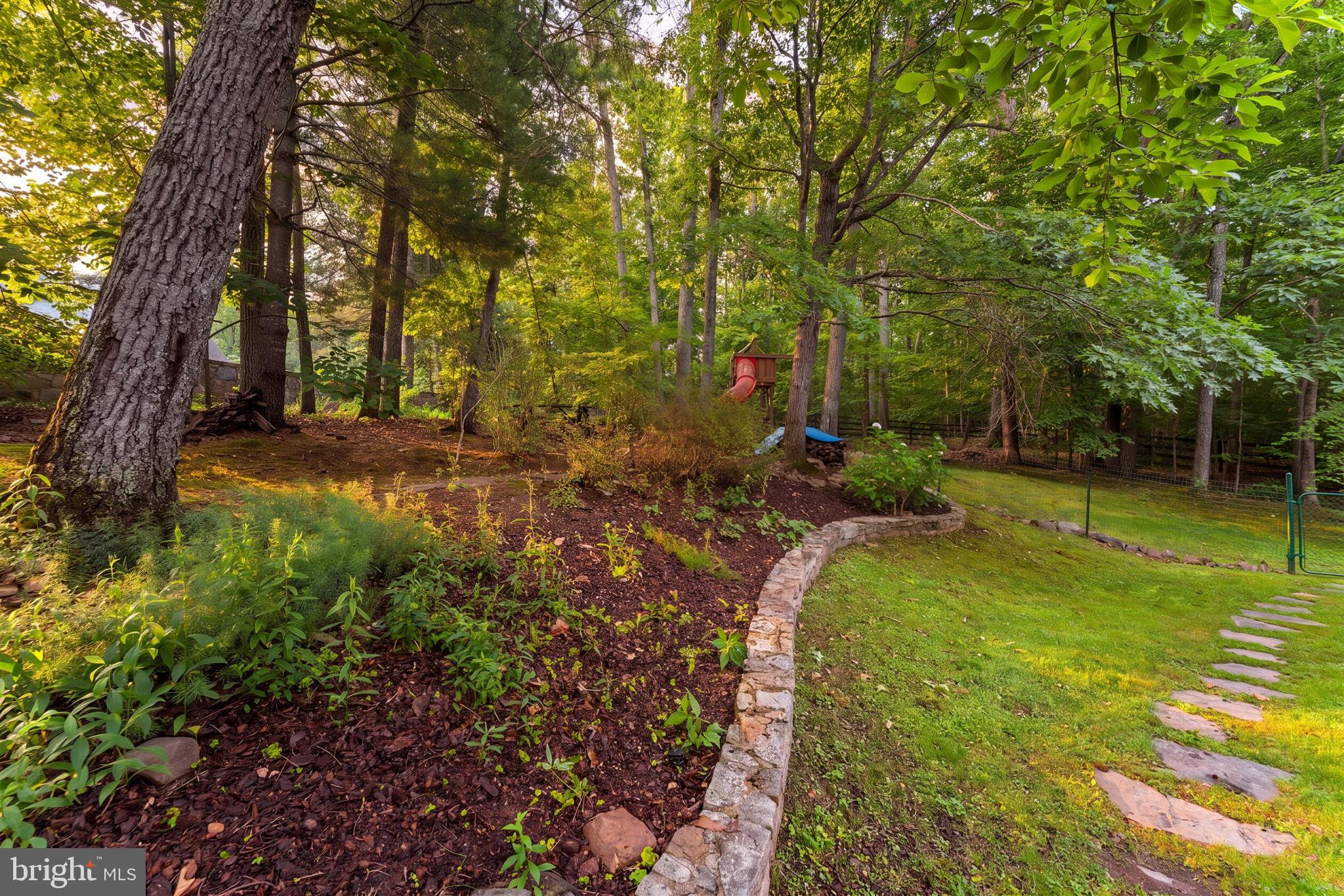 4531 DEN HAAG ROAD