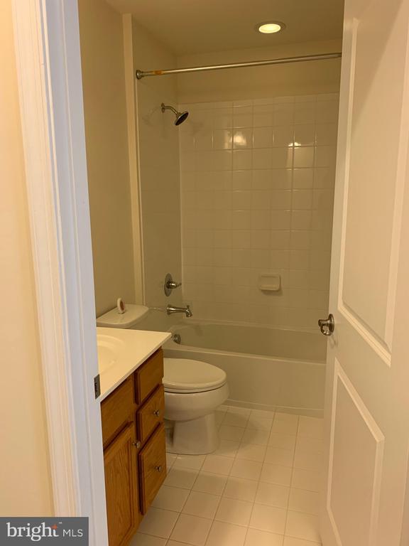 9022 RANDOLPH CIRCLE