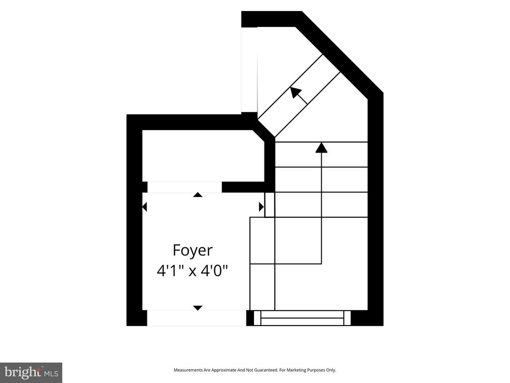 210 FERNWOOD PLACE