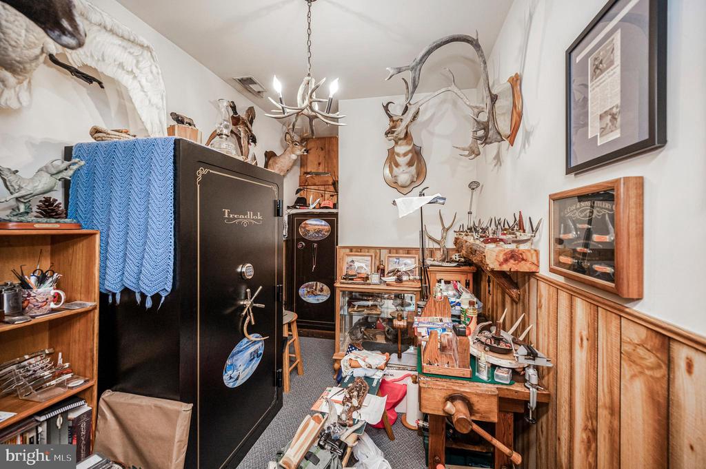5099 COURTNEYS CORNER ROAD