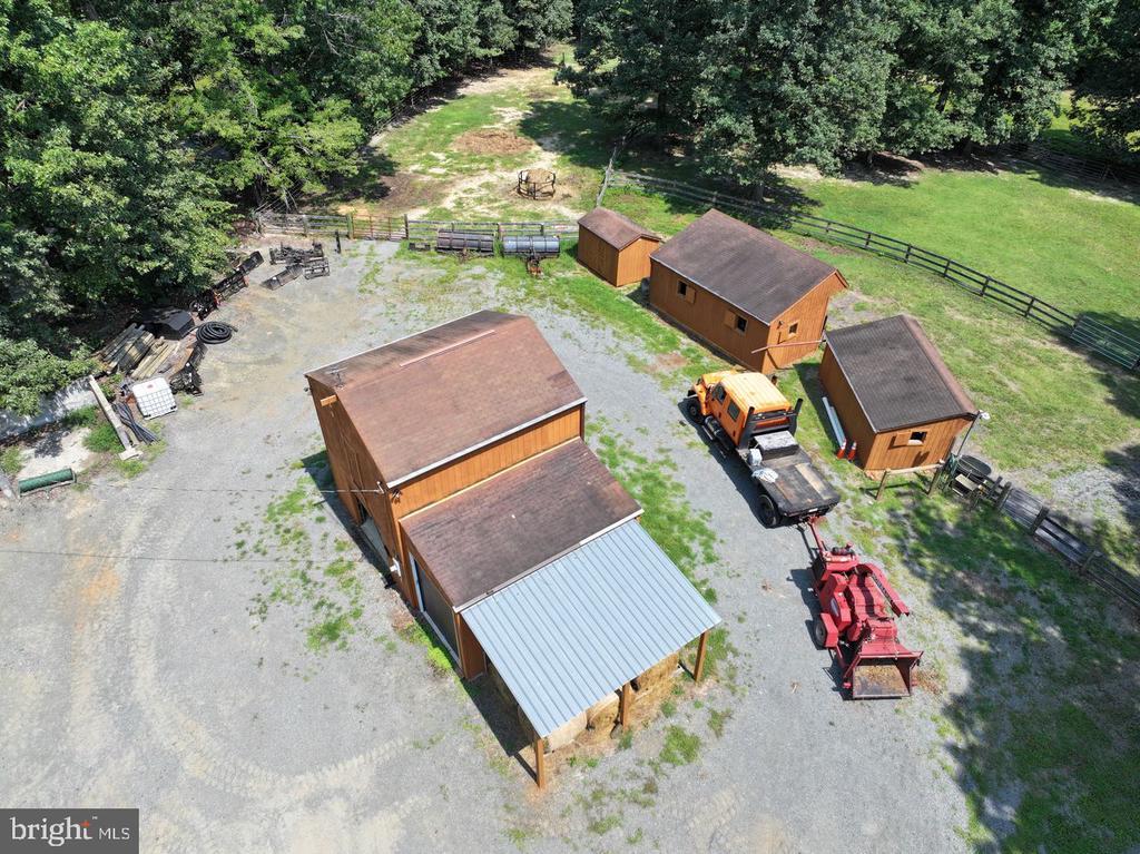5099 COURTNEYS CORNER ROAD