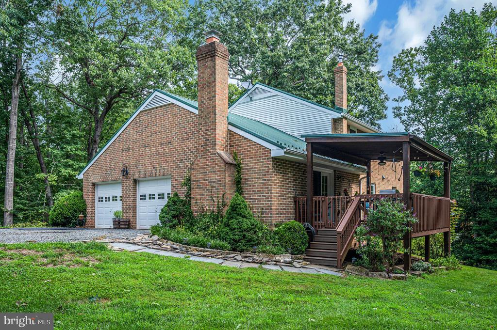 5099 COURTNEYS CORNER ROAD