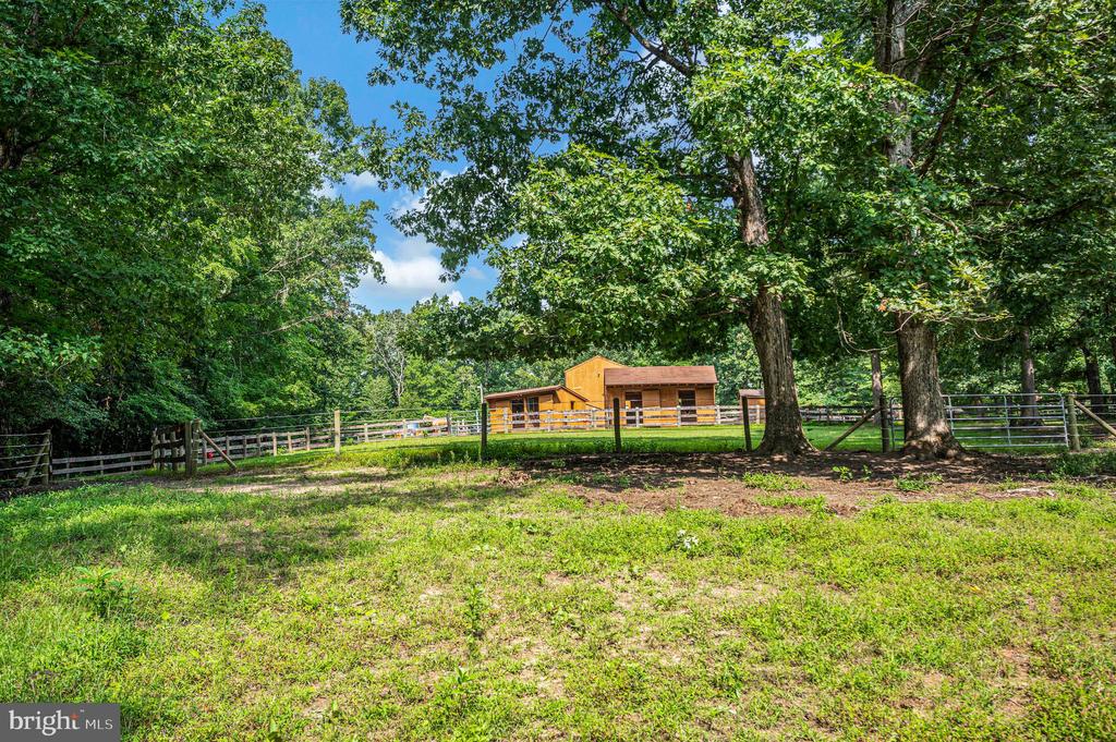 5099 COURTNEYS CORNER ROAD