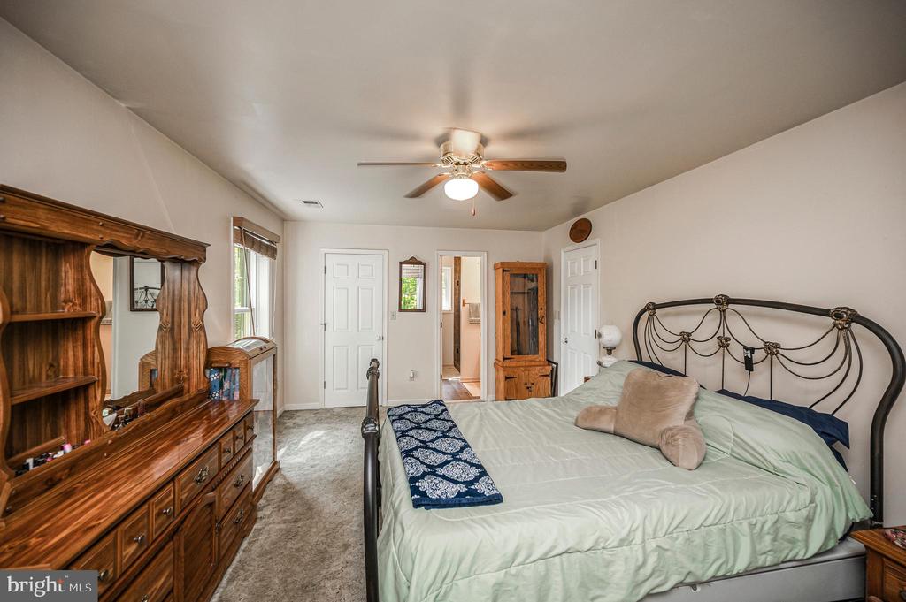 5099 COURTNEYS CORNER ROAD