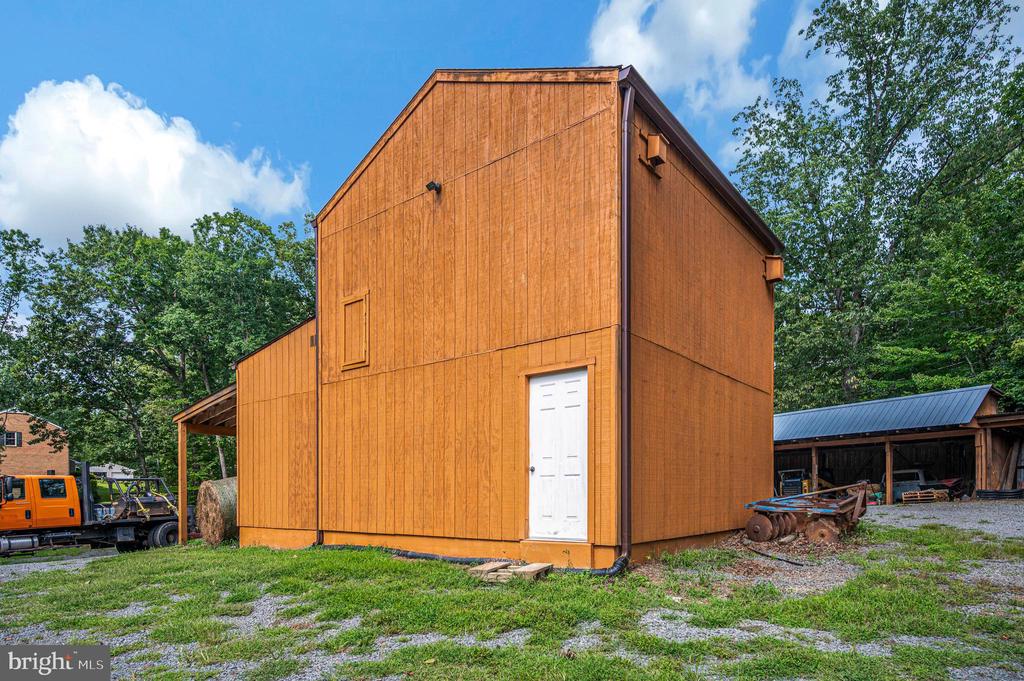 5099 COURTNEYS CORNER ROAD