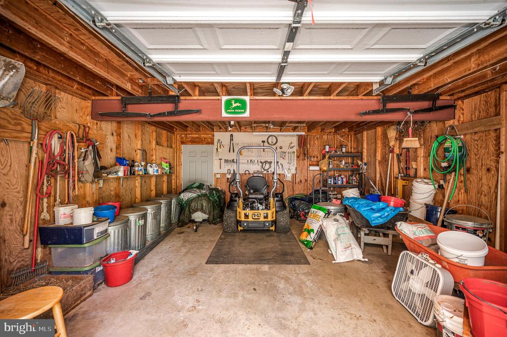 5099 COURTNEYS CORNER ROAD