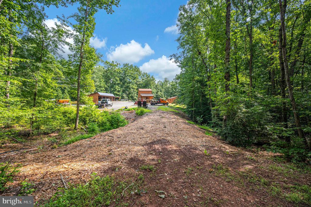 5099 COURTNEYS CORNER ROAD
