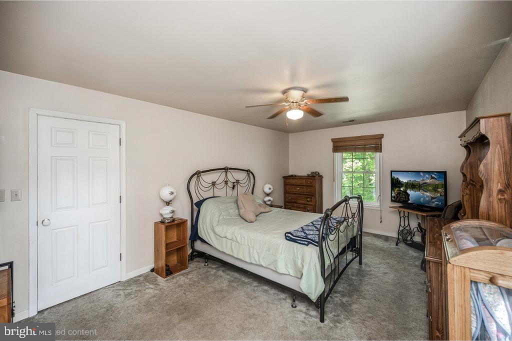 5099 COURTNEYS CORNER ROAD