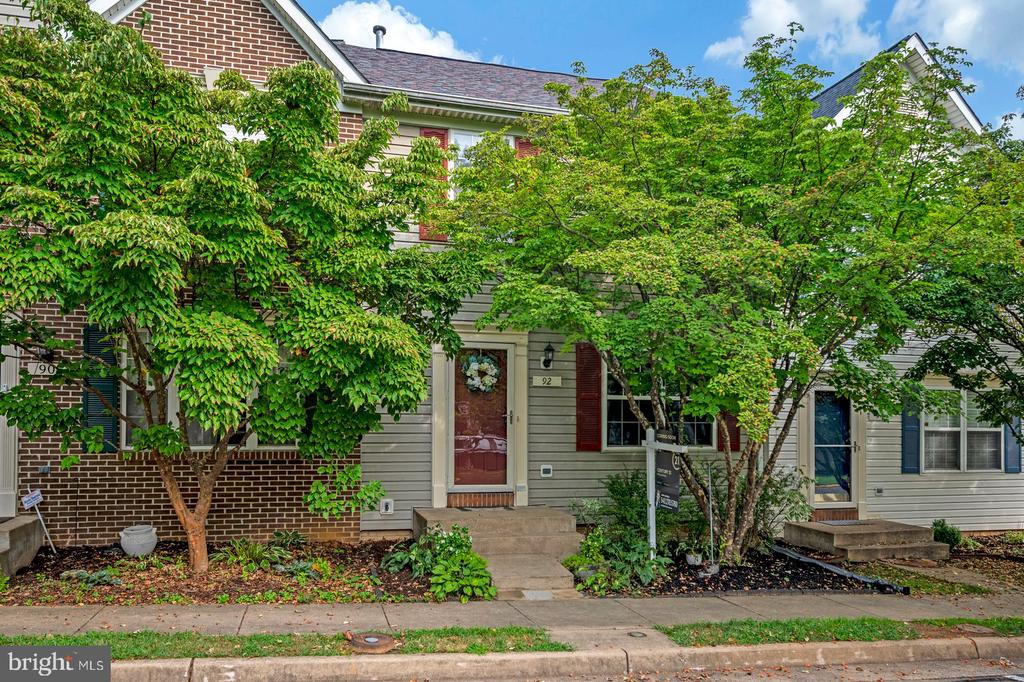 92 DORSET LANE