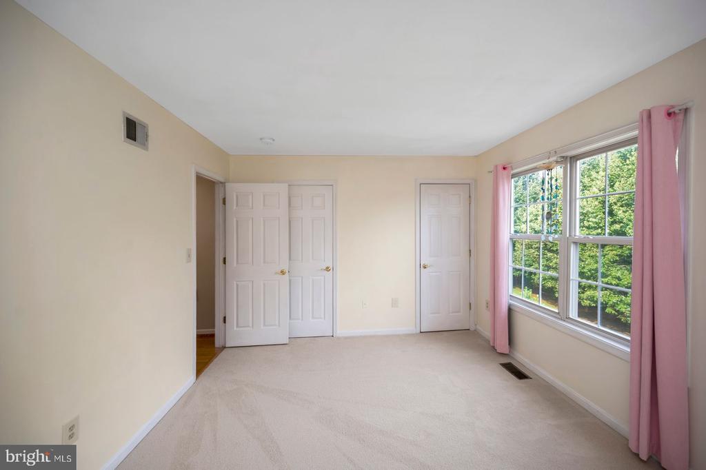 92 DORSET LANE