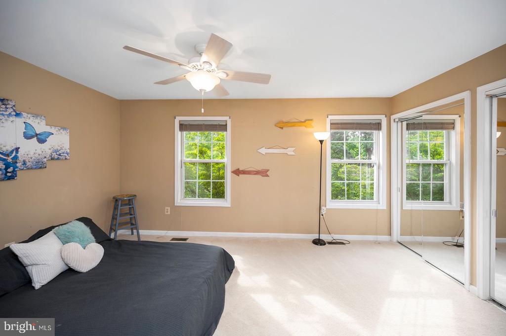 92 DORSET LANE