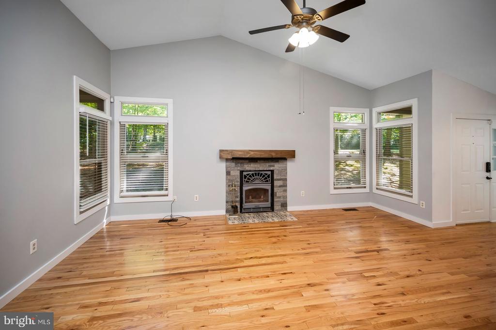 13218 TALL OAK TURN