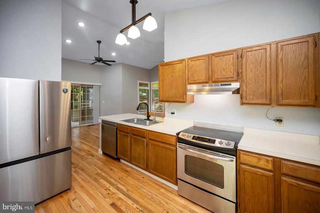 13218 TALL OAK TURN