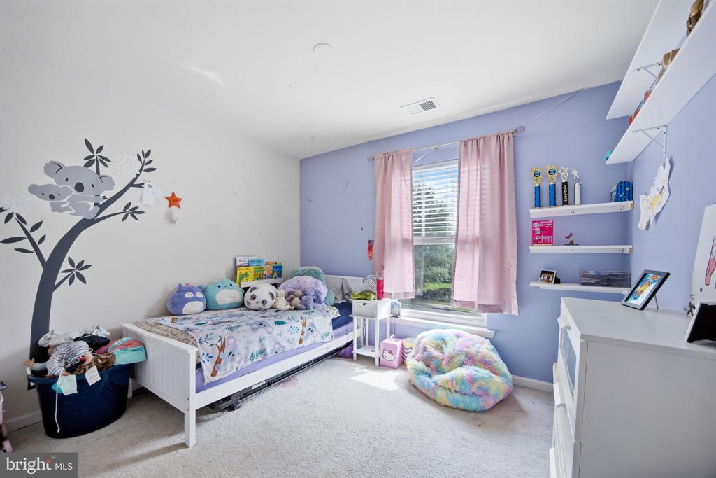 6722 ECKERT COURT