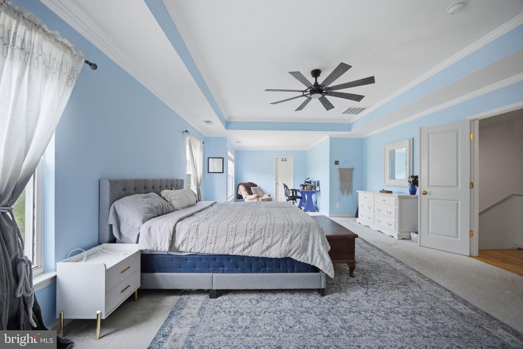 6722 ECKERT COURT
