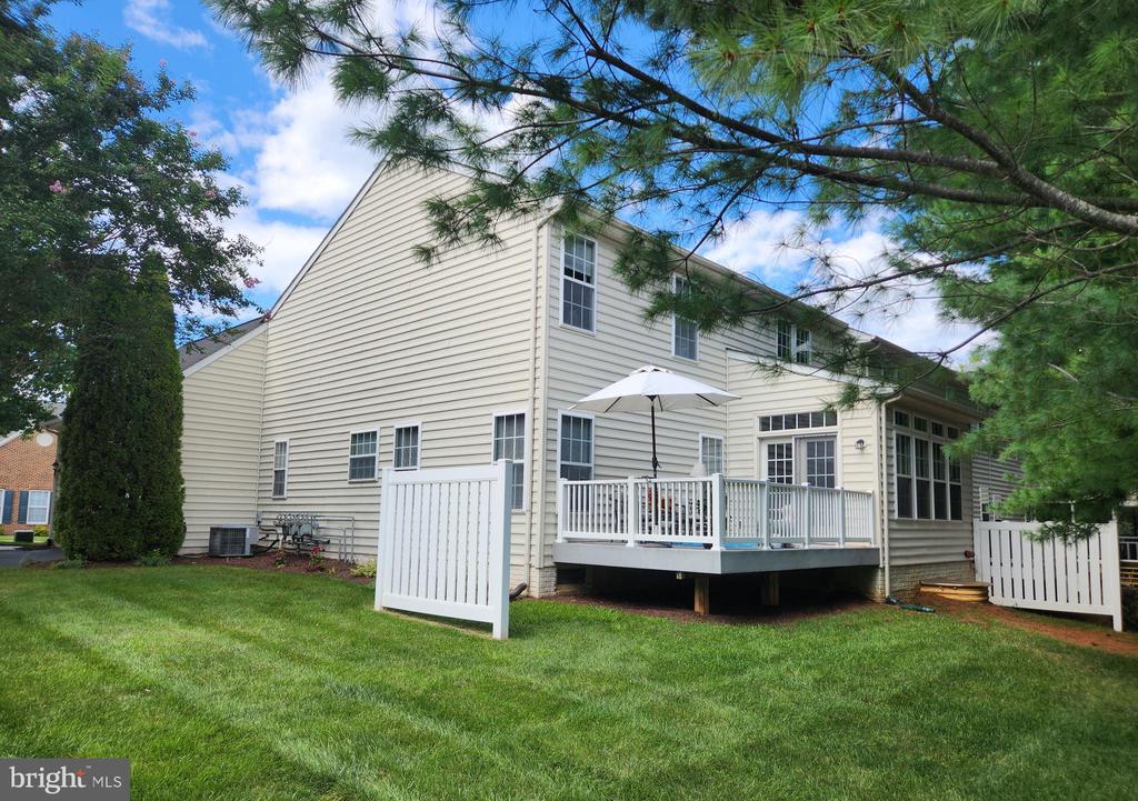 249 SAPPHIRE COURT