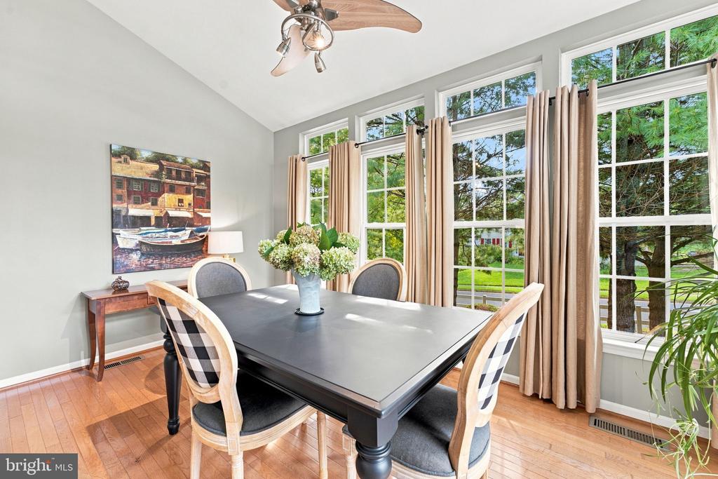 249 SAPPHIRE COURT