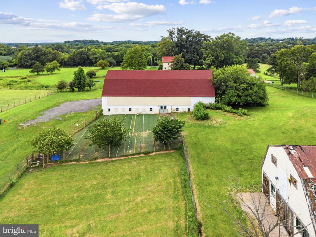 10401 GREEN ROAD