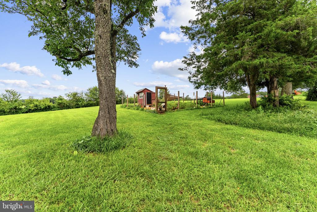 10401 GREEN ROAD