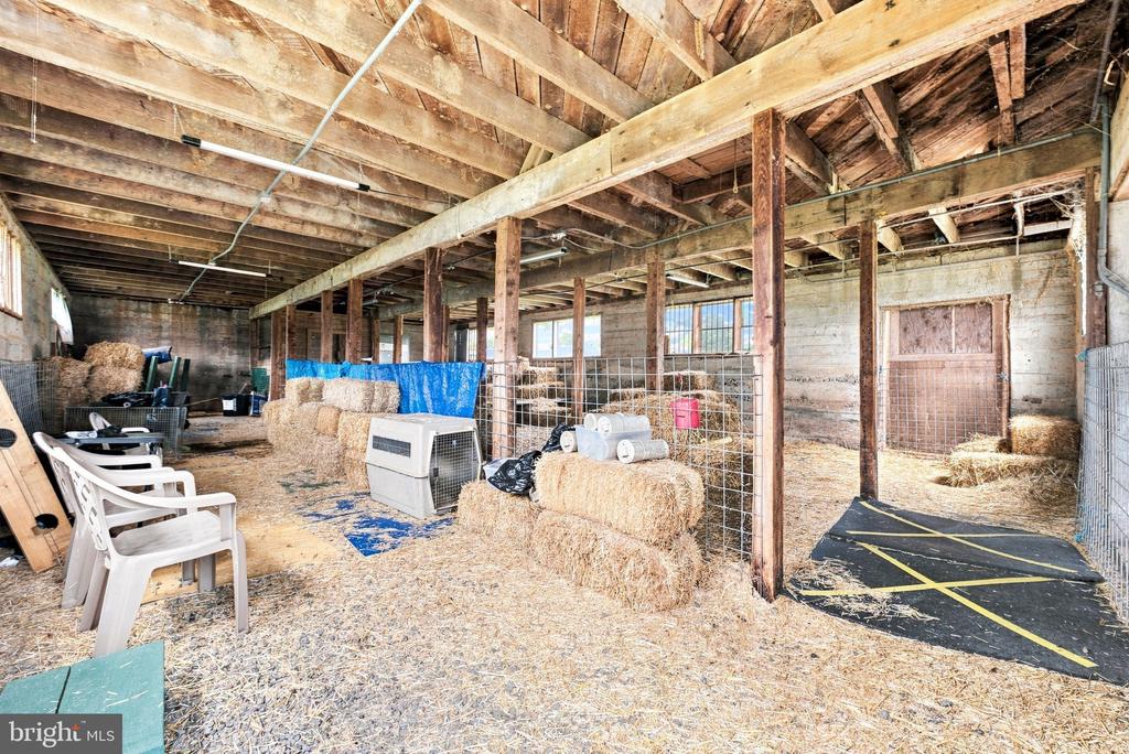 10401 GREEN ROAD