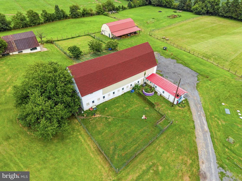 10401 GREEN ROAD